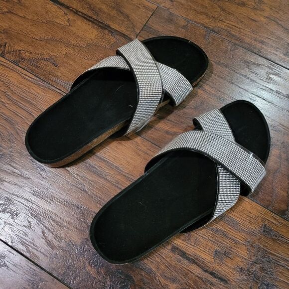 NEW Sparkly Birkenstock-Style Sandals - Picture 5 of 5